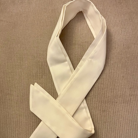 6 FT BRAND NEW SATIN WEDDING DRESS BELT - Picture 3 of 3